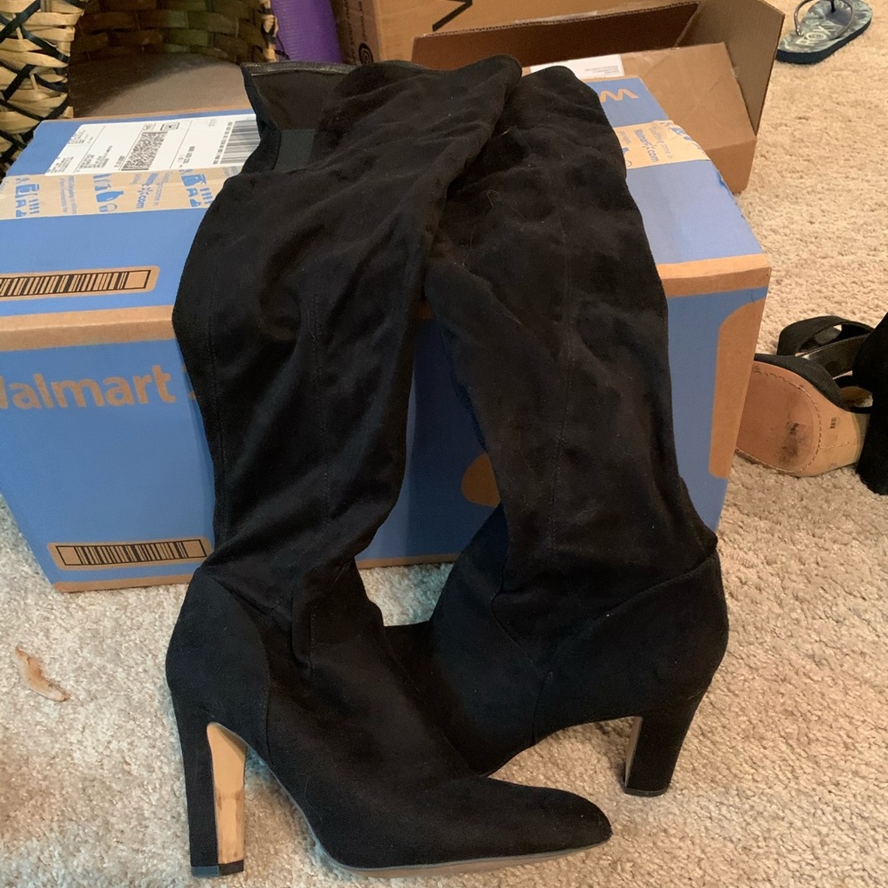 Knee high dress boots